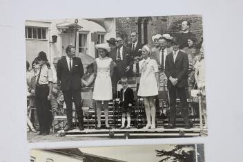 A collection of letters and other memorabilia regarding the unveiling of the Oscar Nemon (1906-1985) bronze statue of the seated figure of Sir Winston Churchill on The Green